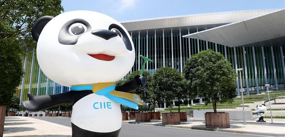 第二屆進口博搭建進行中，普朗展覽進入現場助力展會！